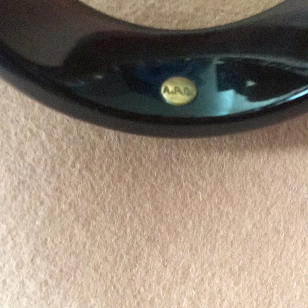 A.P.C. brown bangle - Picture 4 of 4